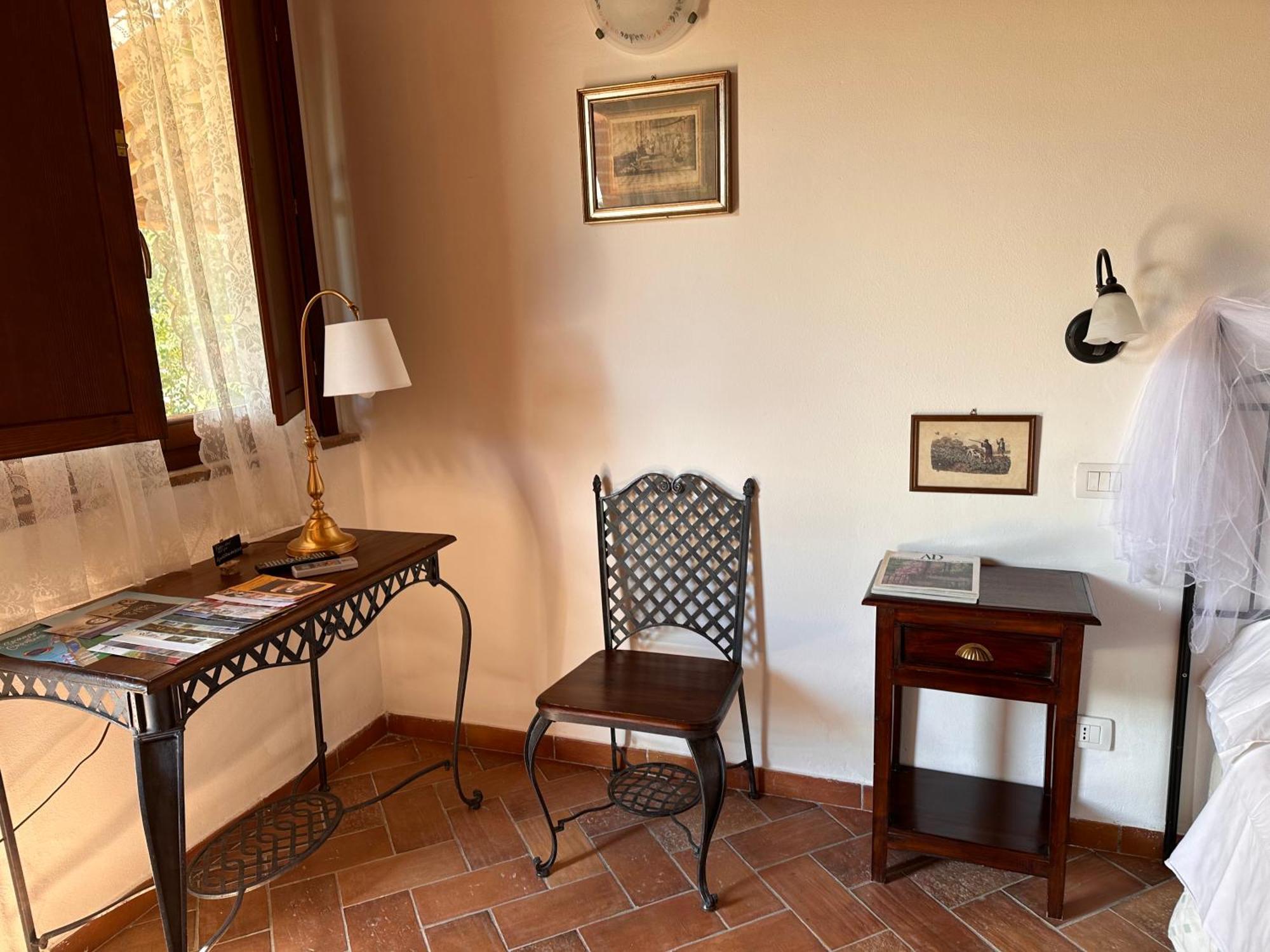 Agriturismo Il Puntoncino Marsiliana Exterior foto