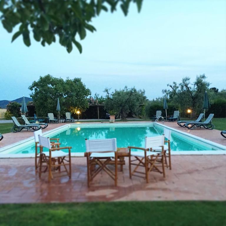 Agriturismo Il Puntoncino Marsiliana Exterior foto
